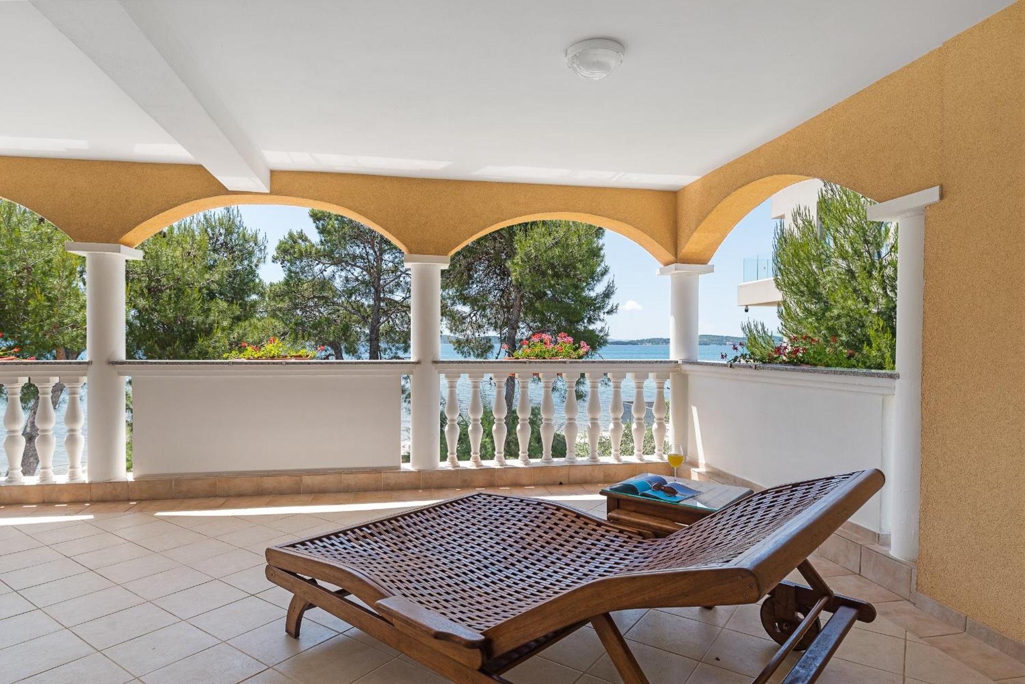 Beach Apartments Villa Kaya Sukosan Bilik gambar